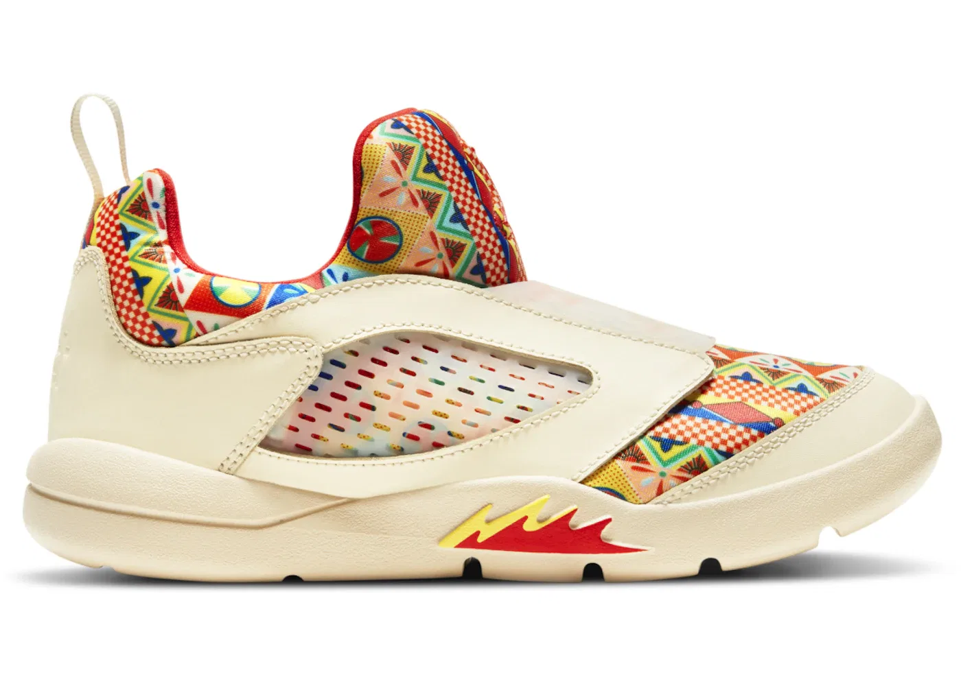 Детские кроссовки Lifestyle Jordan 5 Retro Low Little Flex Jordan, Sail/Chile Red-Opti Yellow-Pearl White