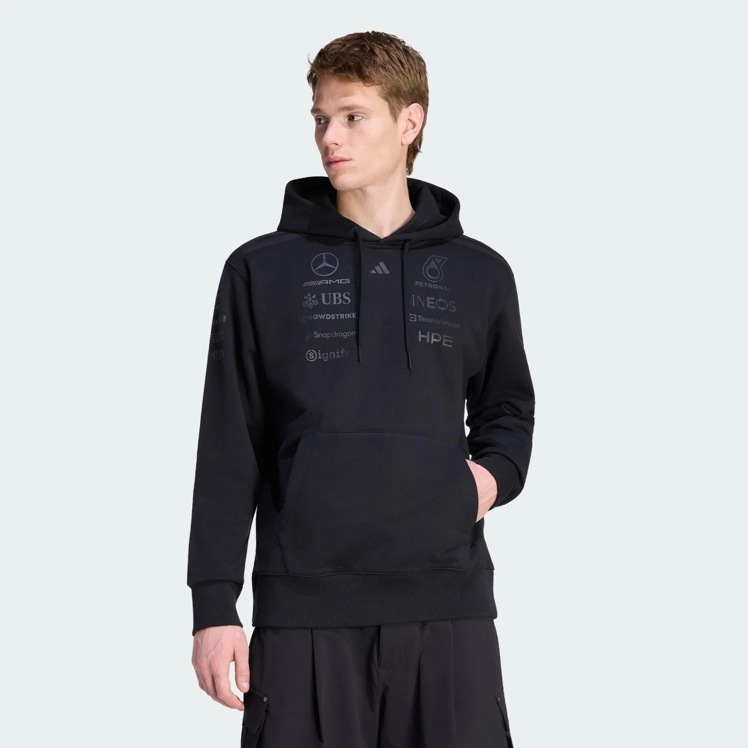 Мужское худи Night Driver Mercedes-AMG Petronas Formula 1 Team Adidas, Schwarz