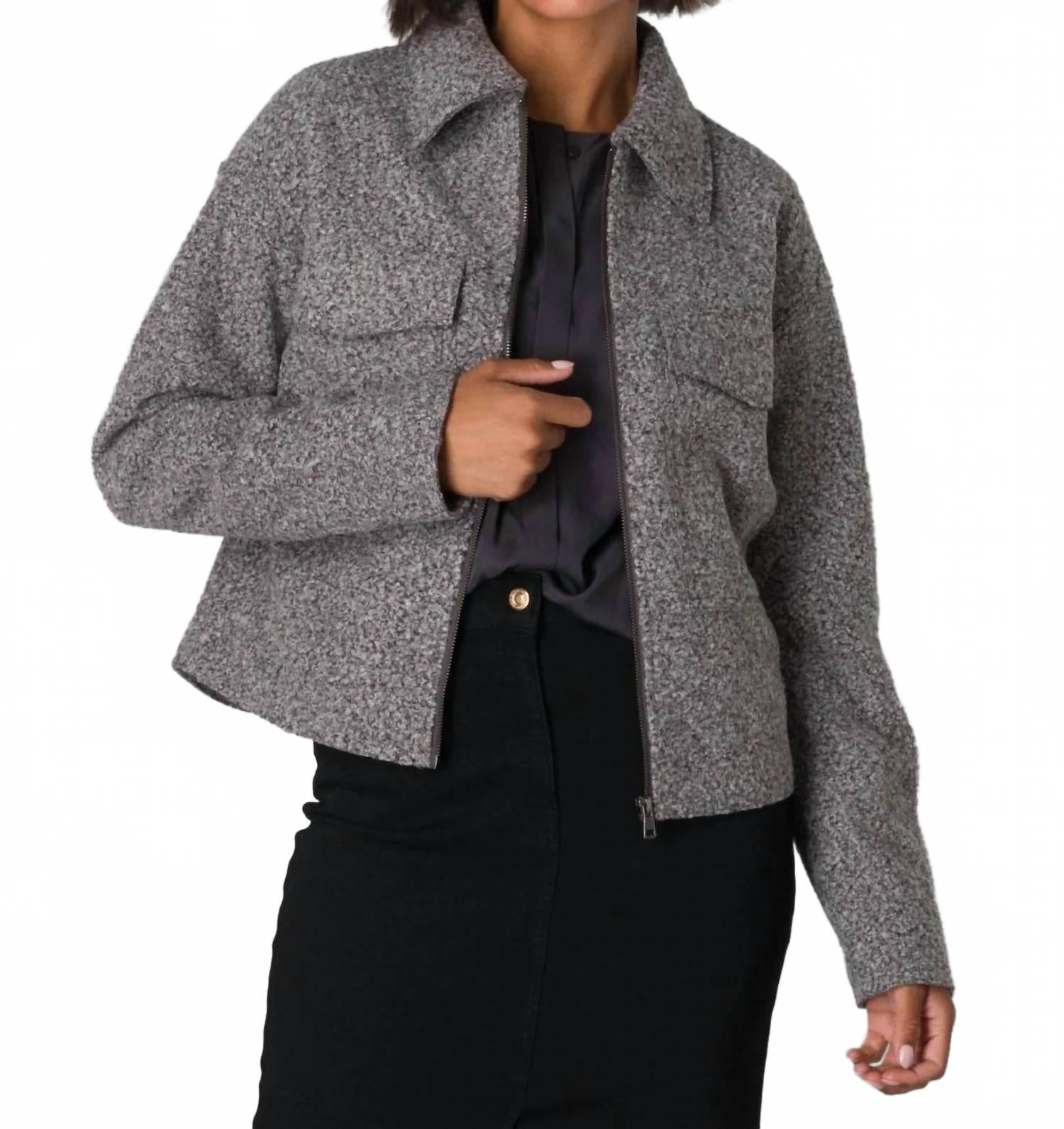 

Оливовая шерстяная куртка Olicia в сером цвете Yest, серый