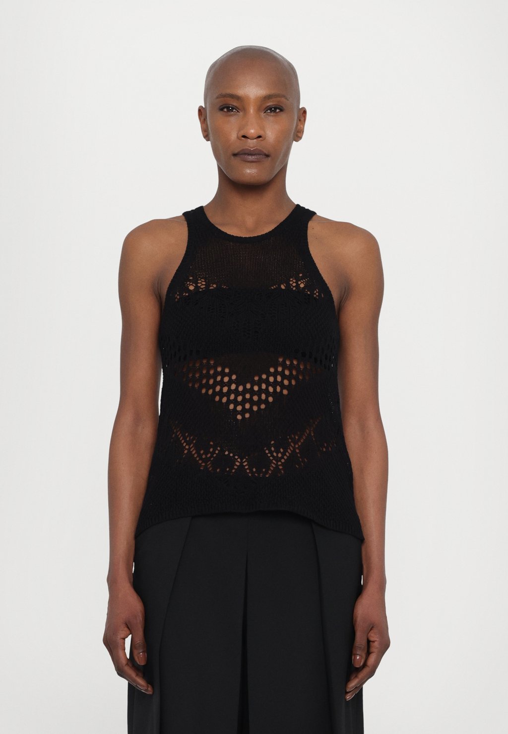 

Топ KISMET SLEEVELESS AERON, черный