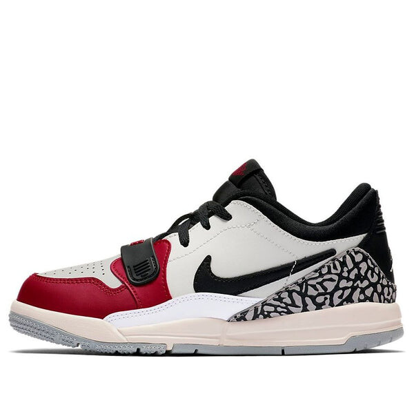 

Кроссовки legacy 312 low chicago Air Jordan, черный