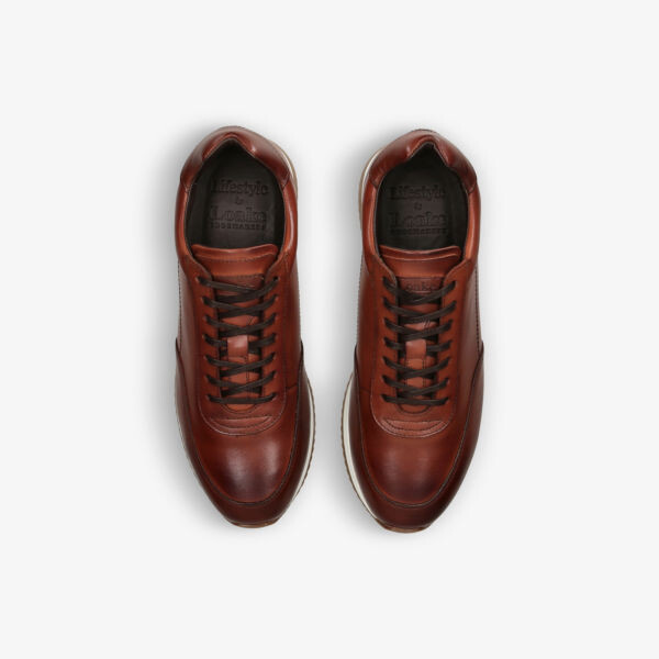 Кожаные низкие кеды Bannister с отстрочкой в тон Loake, цвет tan — фото 2