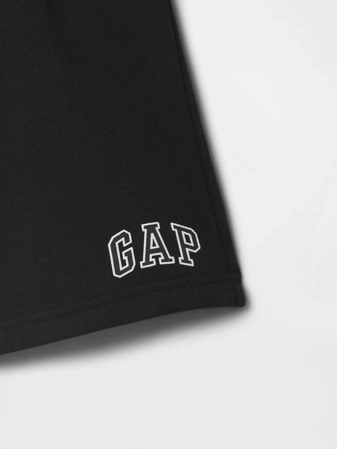 Шорты спортивные Logo на резинке Gap, черные — фото 3