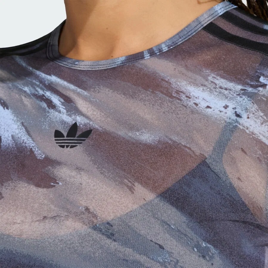 Футболка ADIDAS ORIGINALS оливкового цвета — фото 3