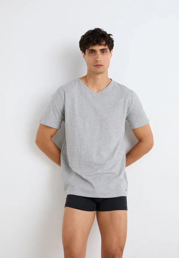 Комплект из 3 футболок с Tommy Hilfiger, белый/серый