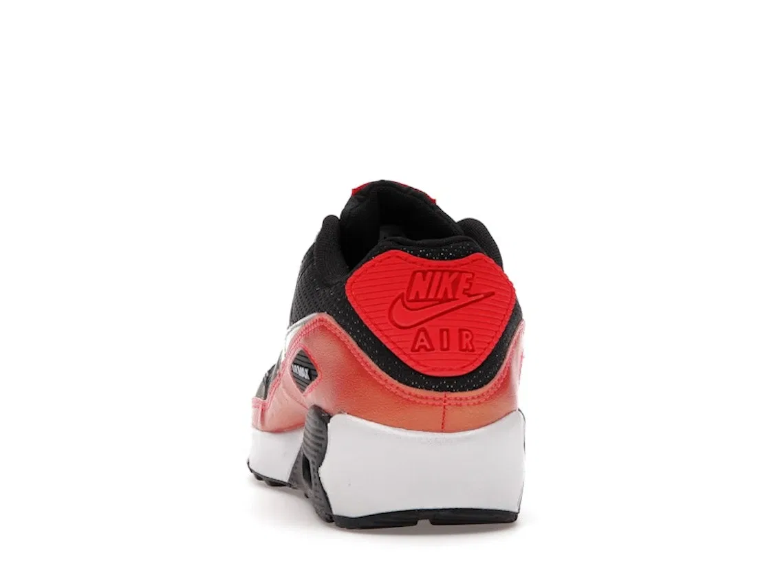 Детские кроссовки Lifestyle Nike Air Max 90, Off Noir Laser Crimson Hydrogen Blue White — фото 4