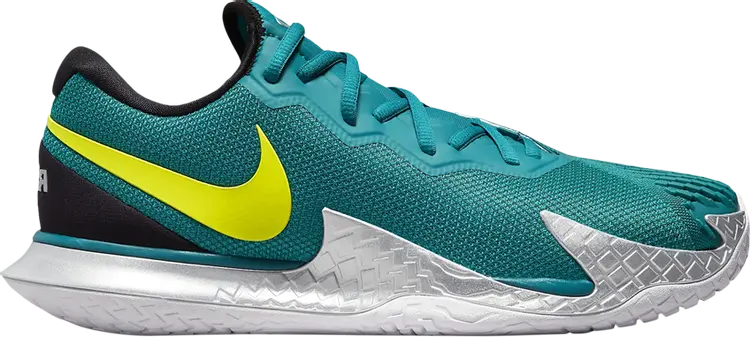 

Кроссовки Nike NikeCourt Zoom Vapor Cage 4 Rafa 'Bright Spruce Atomic Green', зеленый