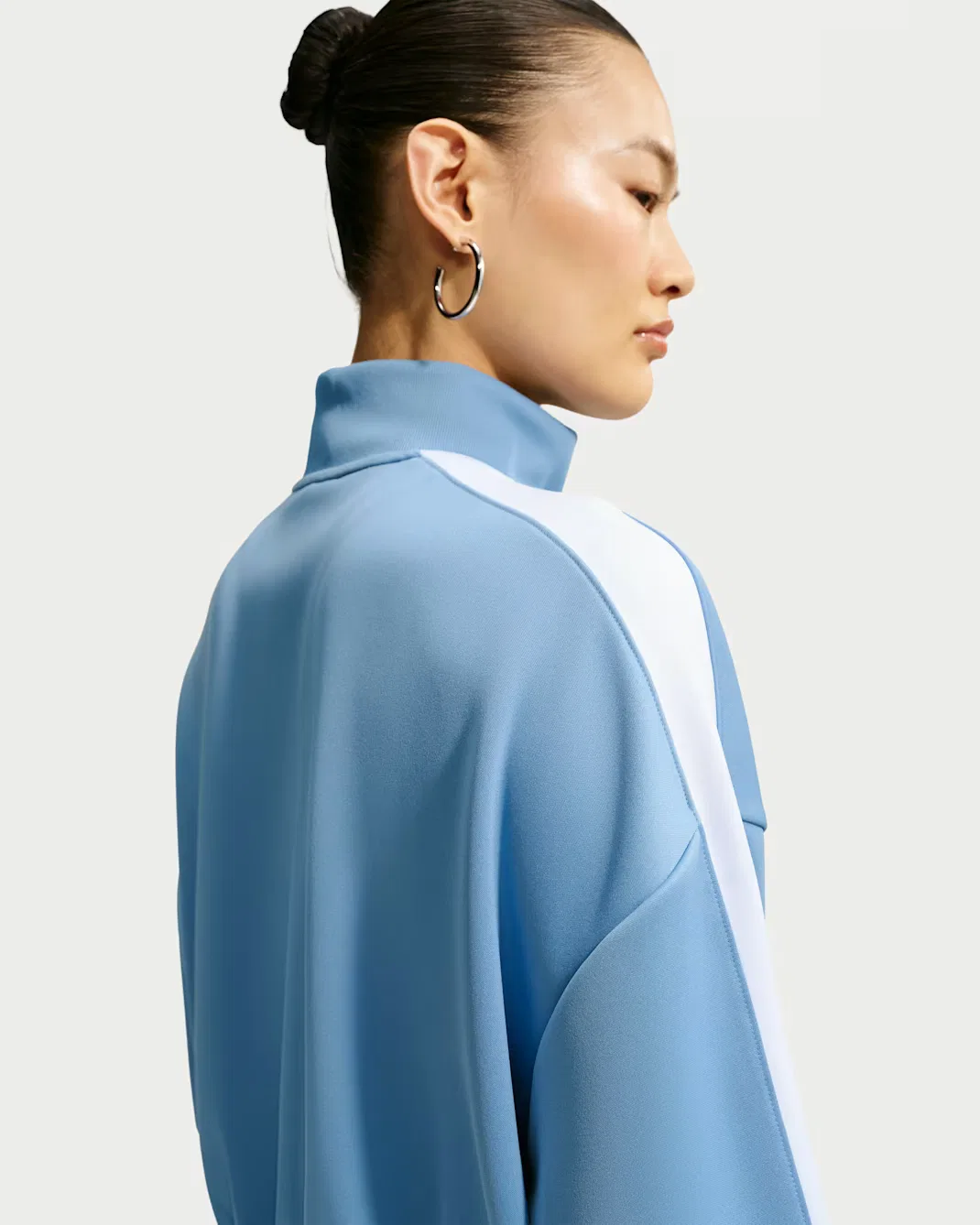 Женская спортивная куртка Nike Sportswear, Work Blue/White/Sail — фото 2