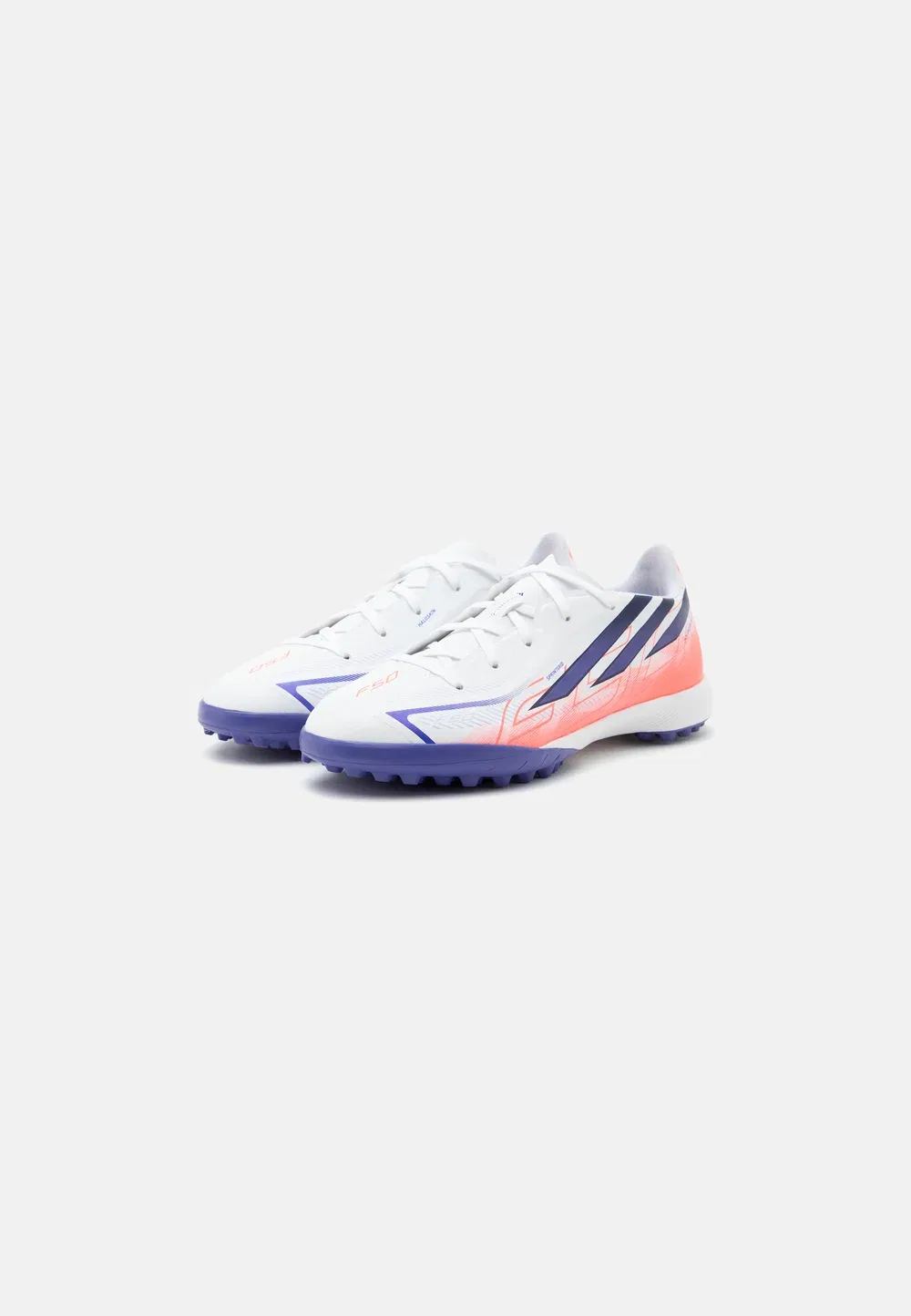 Детские футбольные бутсы F50 Hyperfast League Turf унисекс - для искусственных газонов Adidas Performance, Footwear White/Solar Purple/Solar Turbo — фото 2