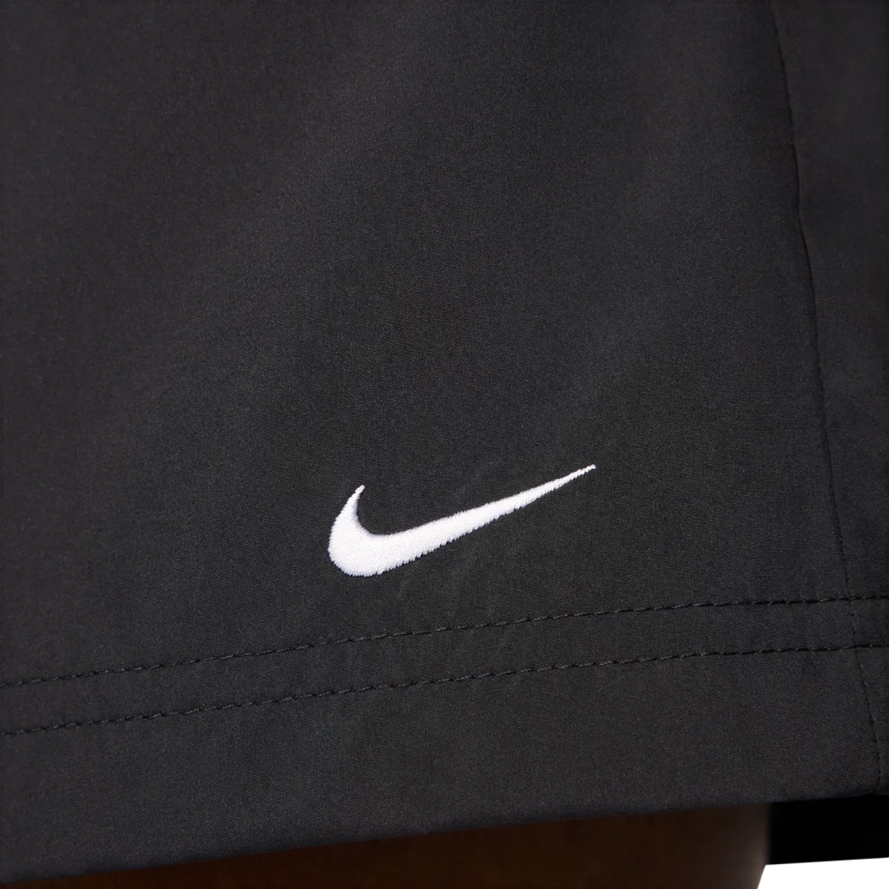 Шорты женские Mid Rise Essential Woven Nike, черный — фото 4