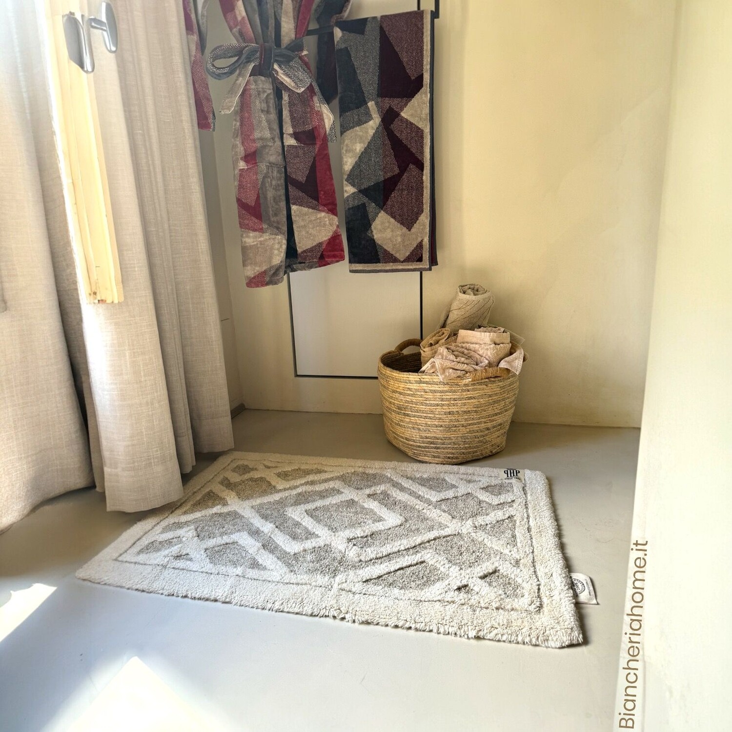

Коврик для ванной PHP Home Philosophy Recycled Cotton Linen Life Web