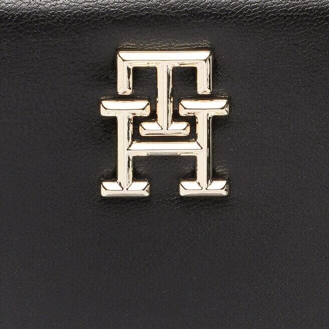 

Сумка Tommy Hilfiger ThChic Trunk, черный