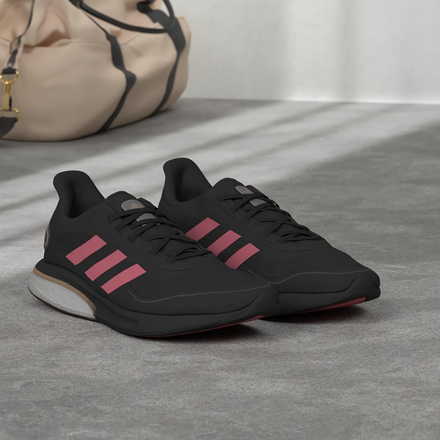 Мужские кроссовки Adidas Supernova +, черный/розовый/металлик — фото 2