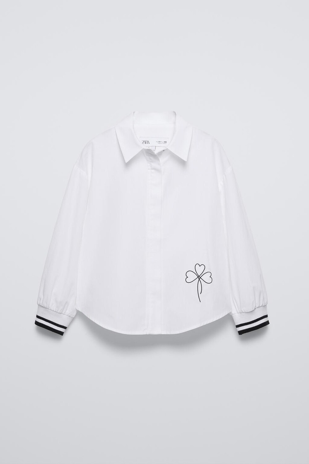 

Вышитая рубашка с ребёнчатыми манжетами ZARA, белый