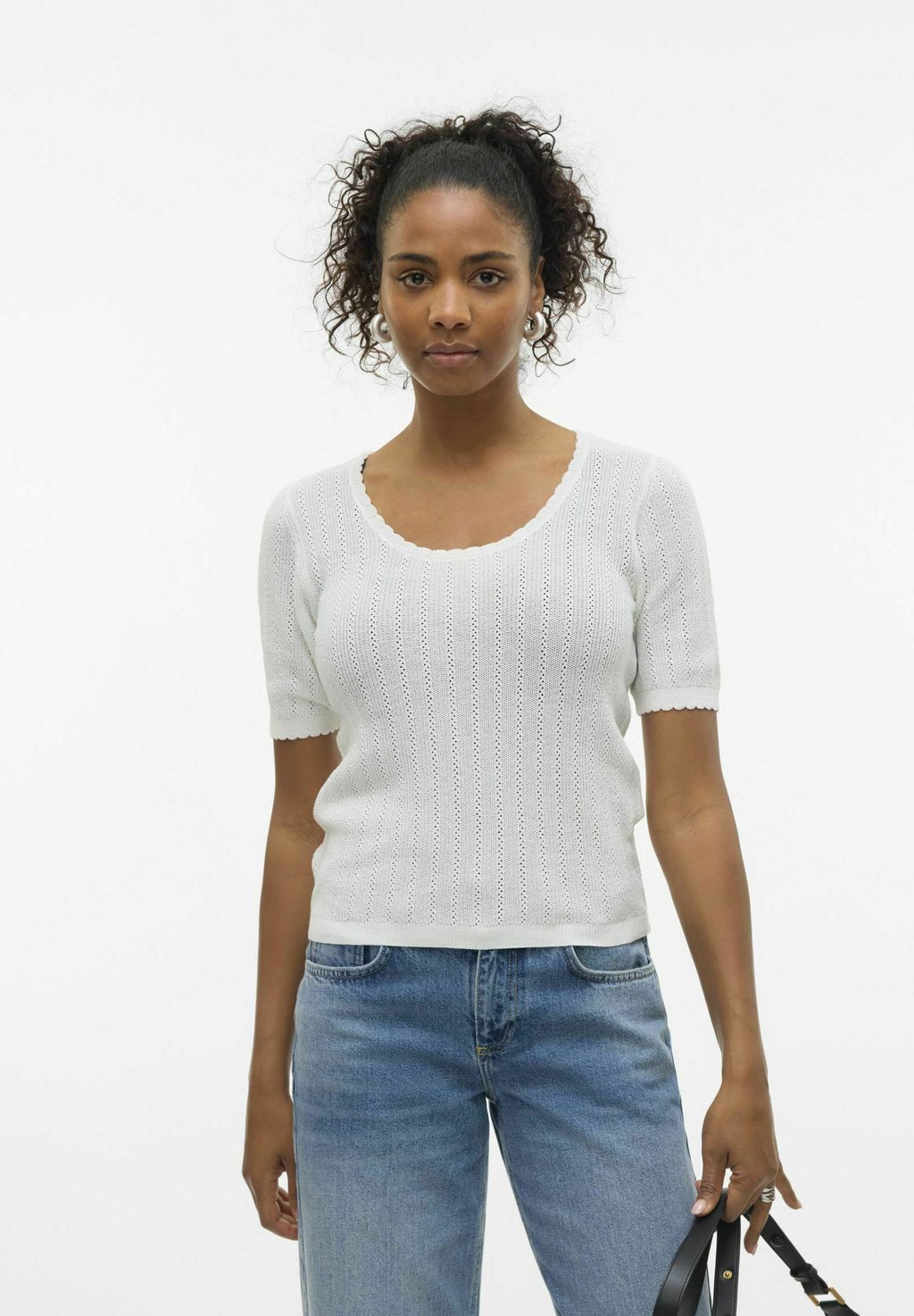 

Базовая футболка VMLUXLIGHT Vero Moda, белый