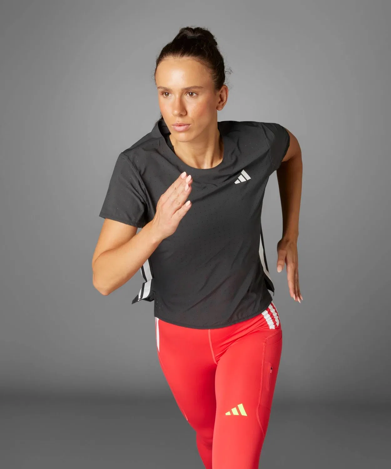 Женская футболка с принтом Adizero Adidas, Черный