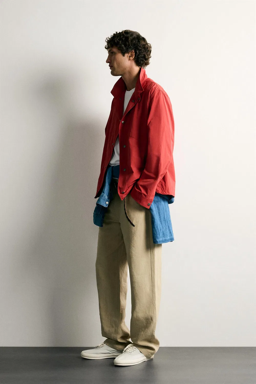 Легкая, технологичная, стандартного кроя, рубашка-куртка. ZARA, Red — фото 4