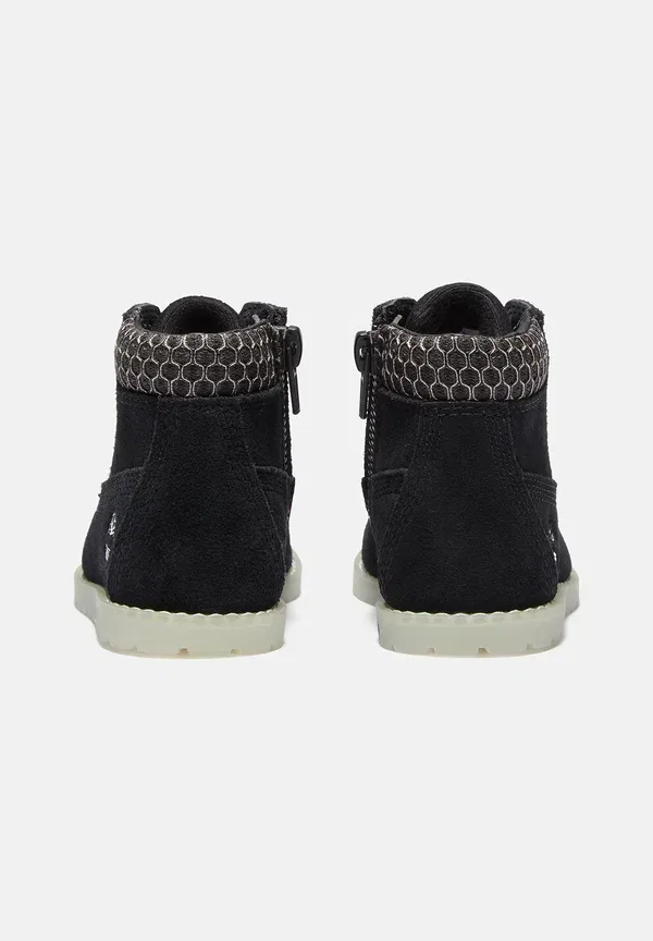 Ботинки водонепроницаемые Mid with zip Timberland, черный — фото 4