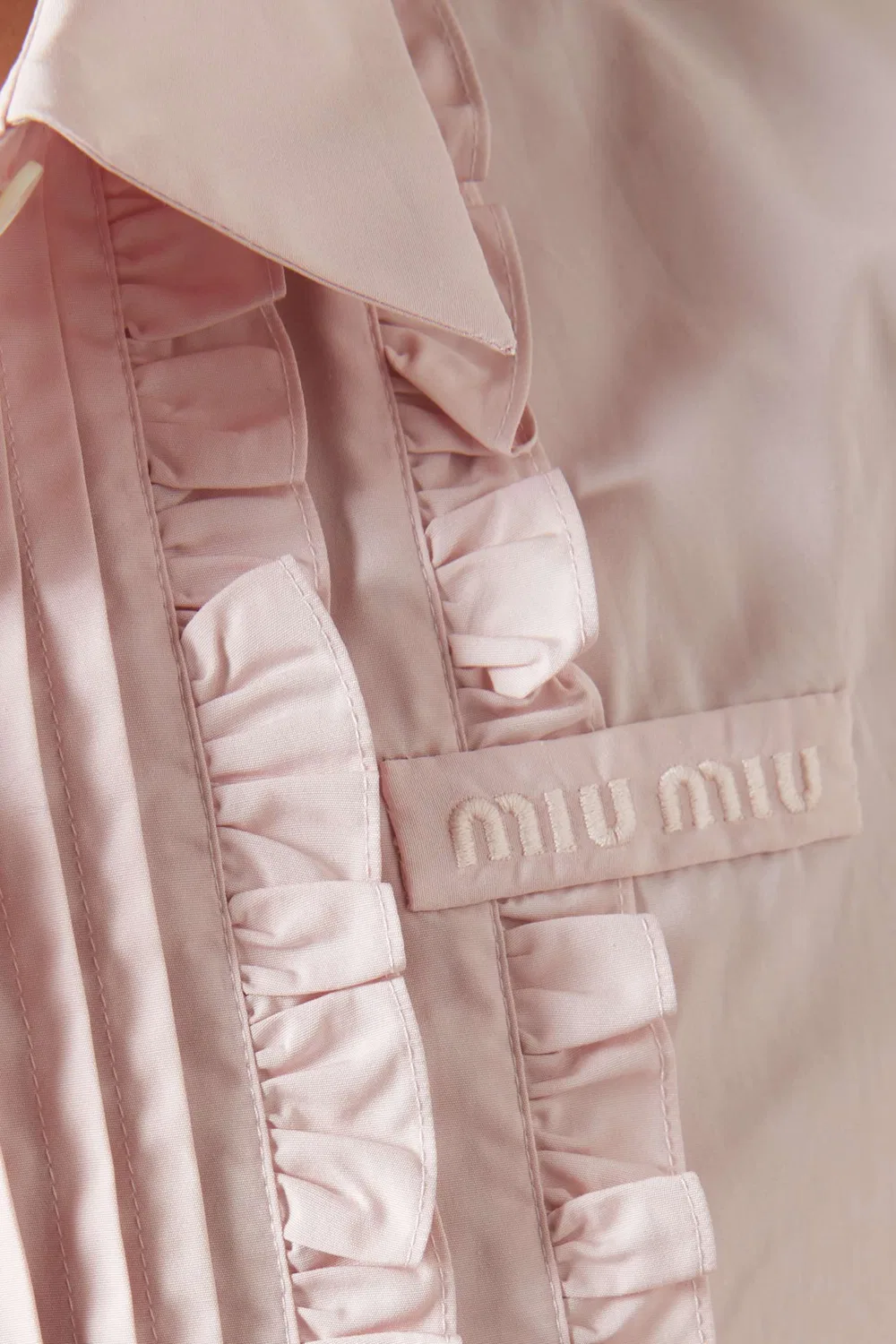 Рубашка с рюшами из хлопкового поплина Miu Miu — фото 4