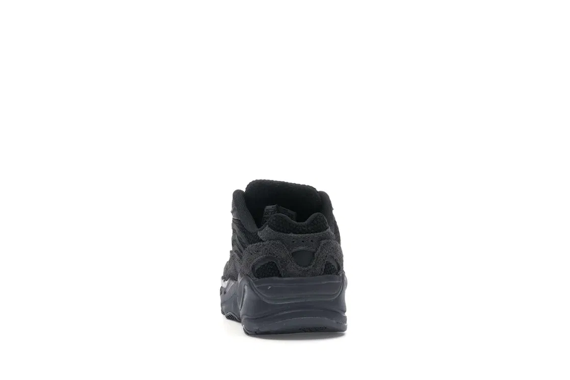 Детские кроссовки Lifestyle Vanta Adidas Yeezy Boost 700 V2, Vanta — фото 4