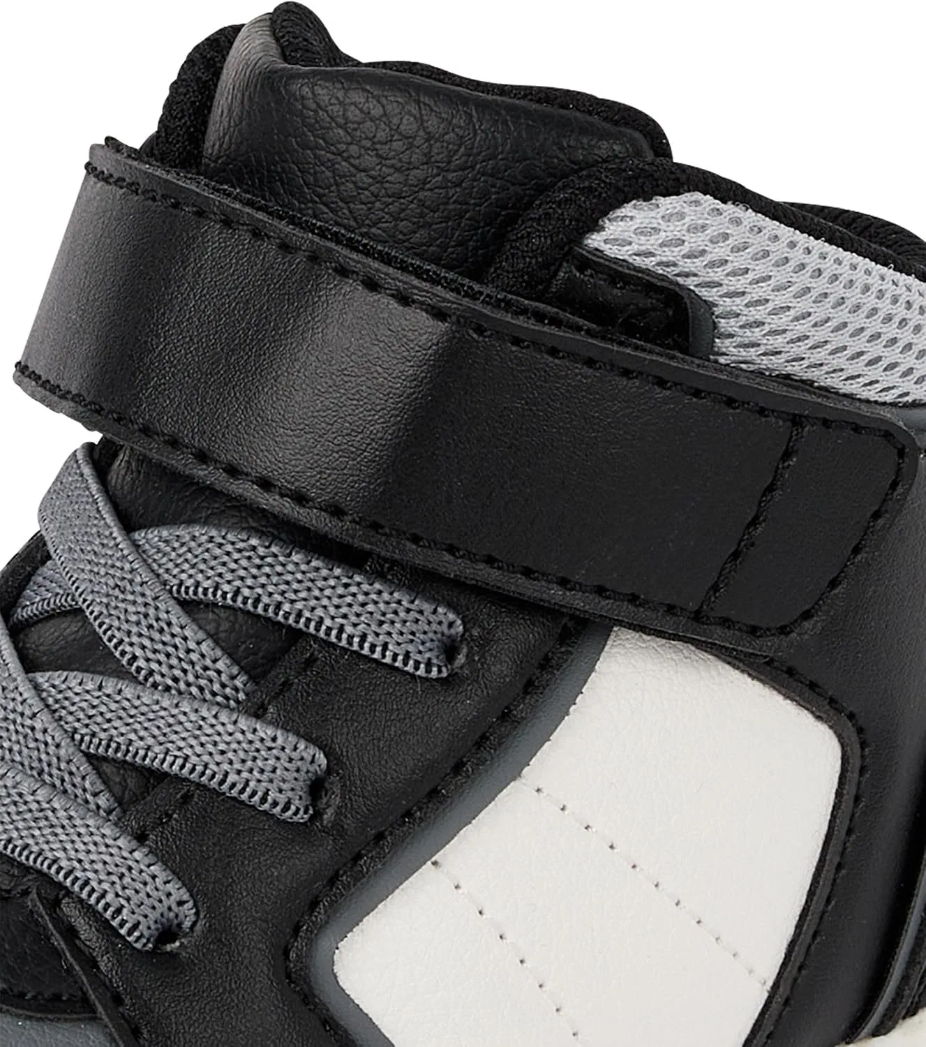 Детские кеды на шнуровке Boys Casual Lace Up Hi Top Sneakers The Children's Place, Black — фото 4