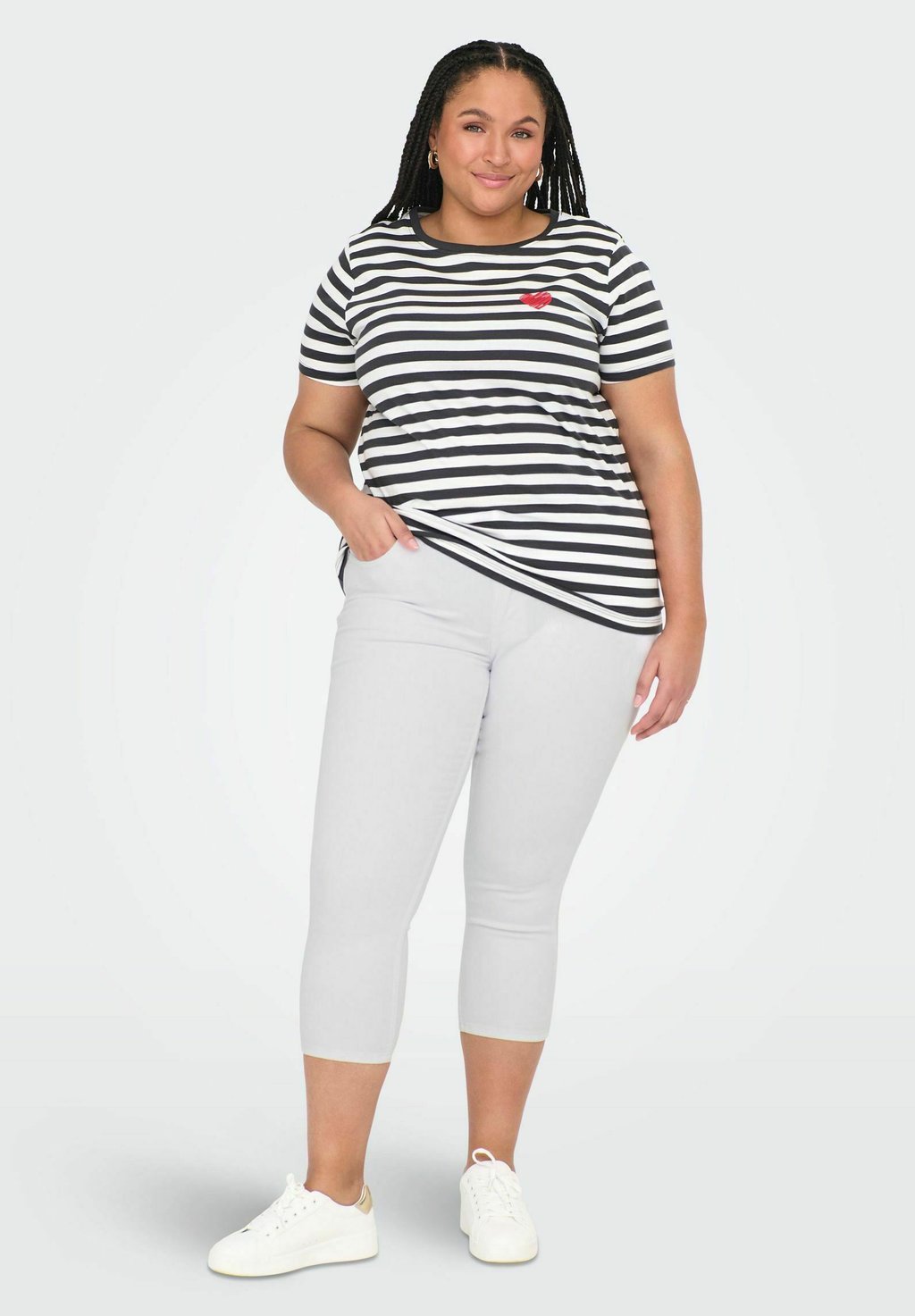 

Джинсы скинни CARWILLY REG WAIST CAPRI NOOS ONLY Carmakoma, белый