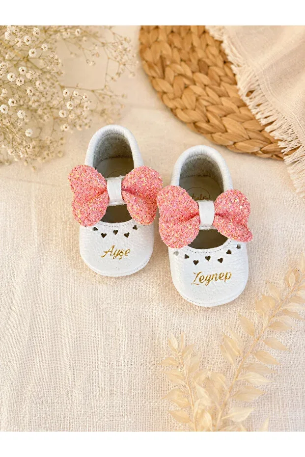 Детские мокасины для девочек из натуральной кожи Personalized name written baby moccasin leather shoes - baby girl first step shoes with bow Viela Gift Atelier, White With Stone