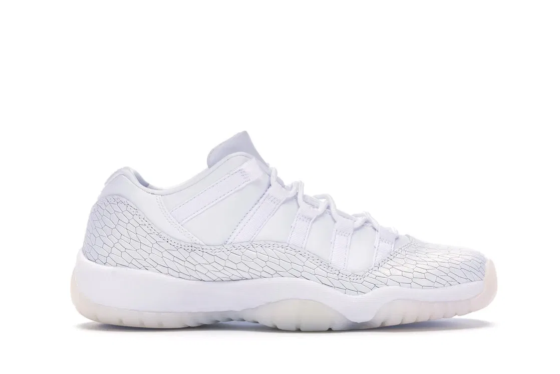 Детские кроссовки с низким верхом Jordan 11 Retro Low Heiress Pure Platinum Jordan, White/White-Pure Platinum