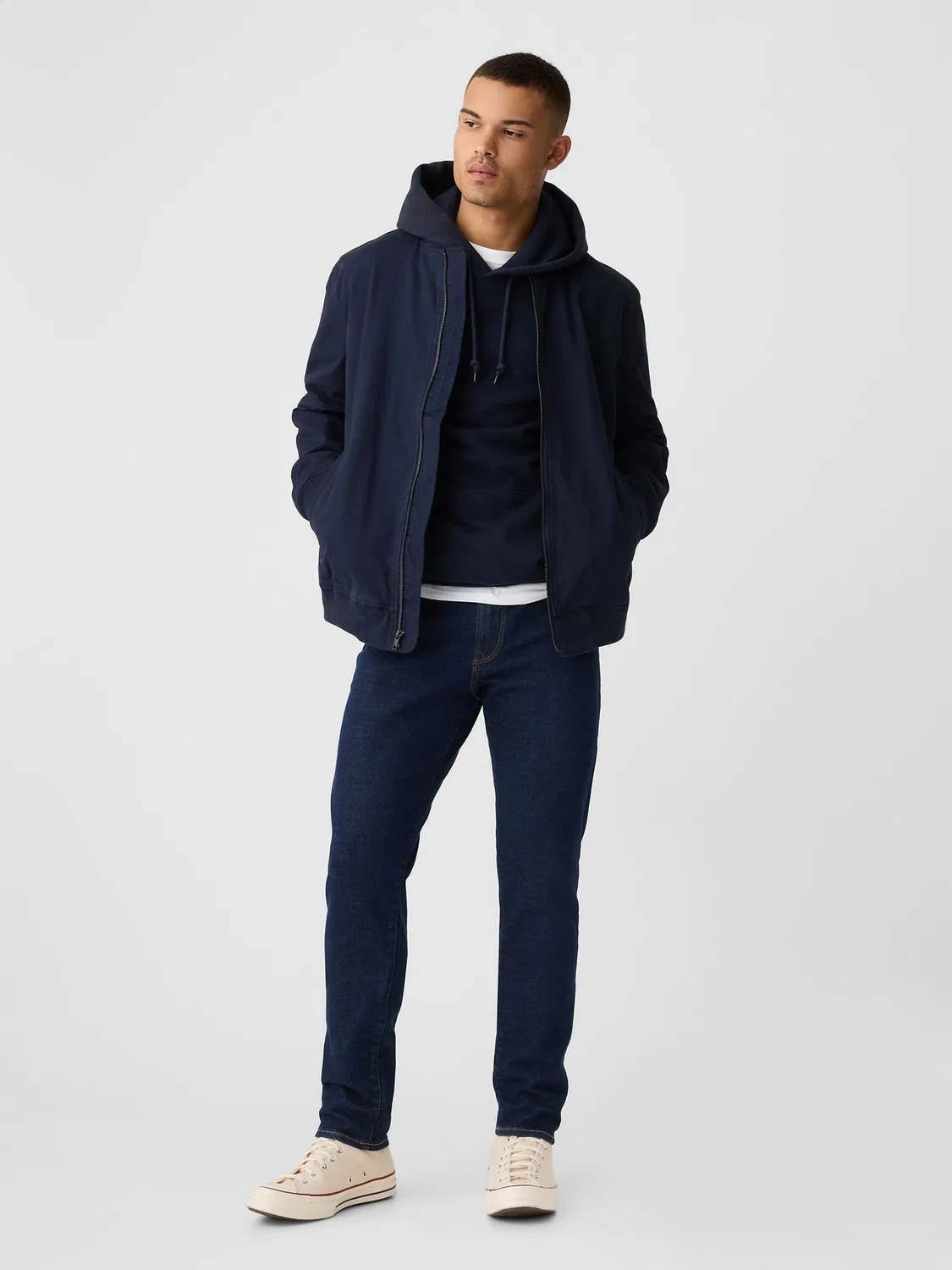 Джинсы зауженные Gap Slim Fit Comfort Stretch, темно-синие