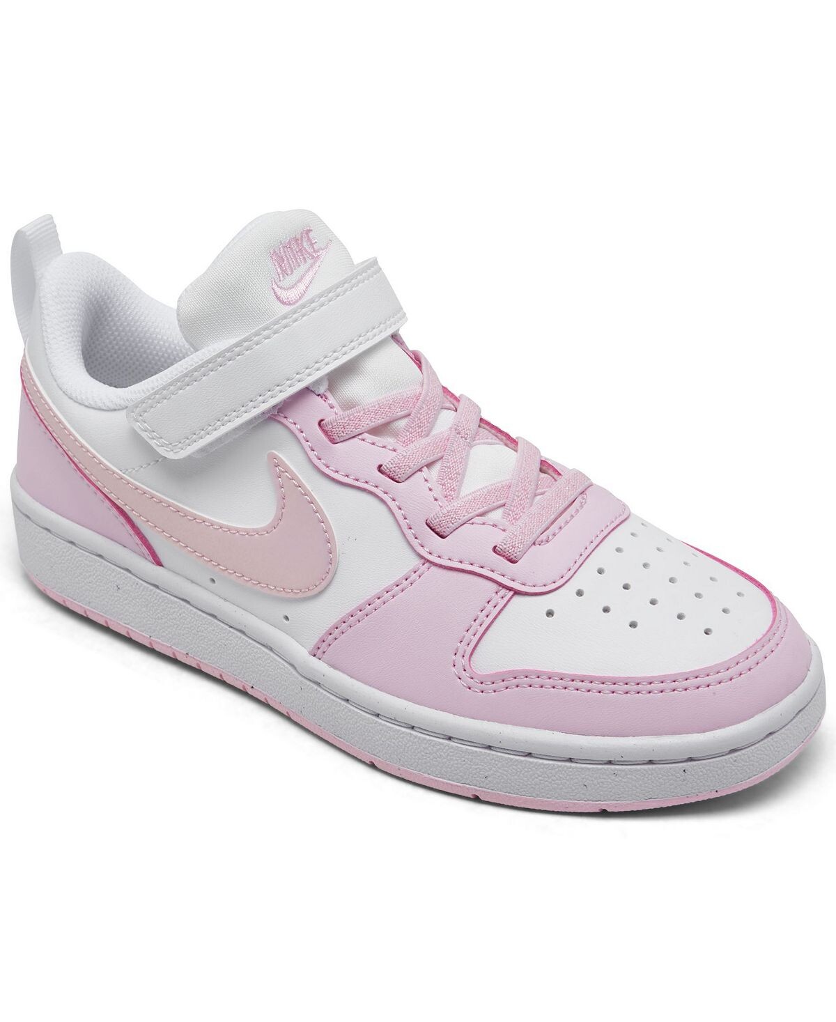 

Повседневные кроссовки Little Girls Court Borough Low Recraft Stay-Put от Finish Line Nike