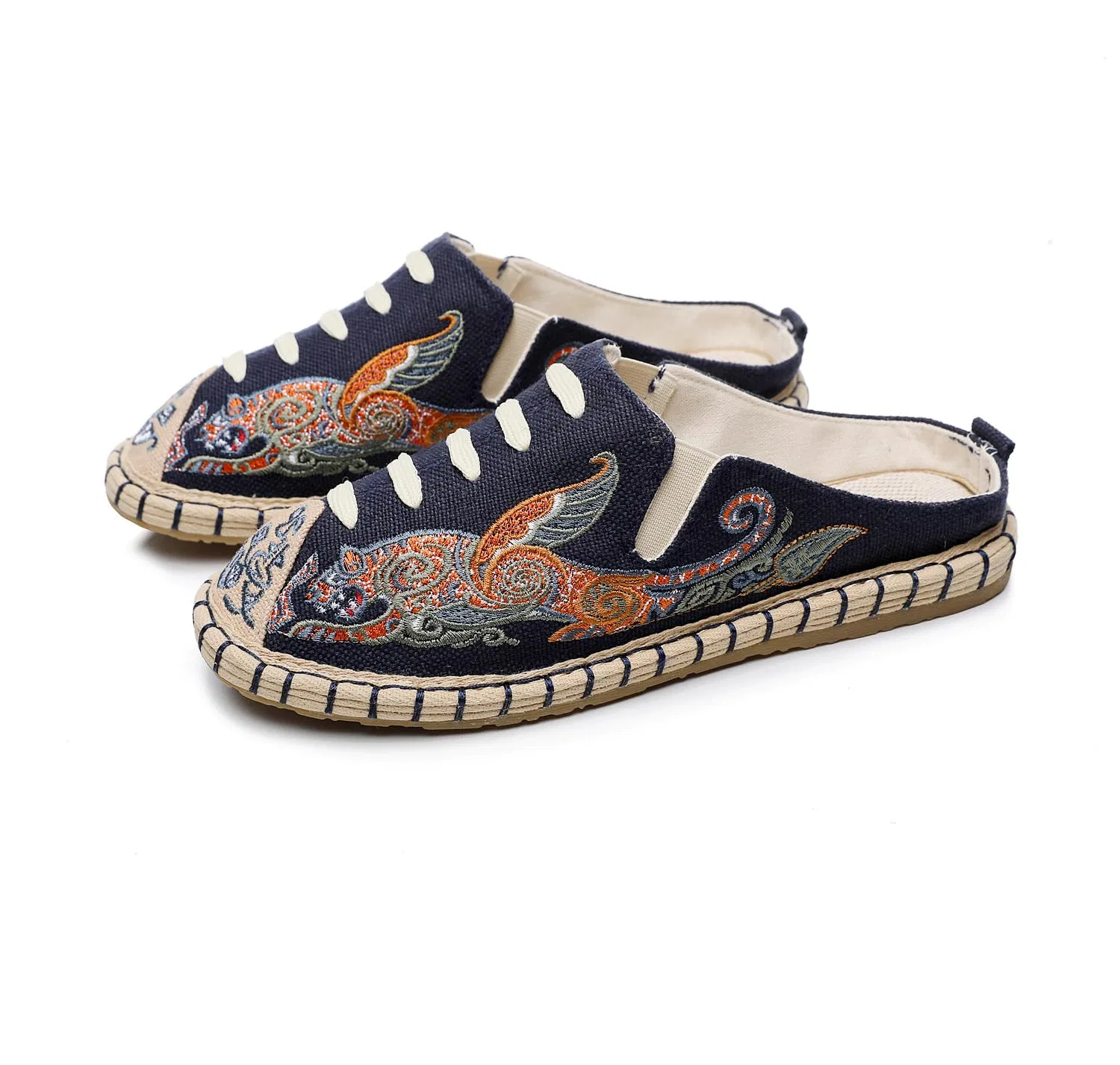 Детские туфли-слипоны с вышивкой Navy 01 GHAKKE, Navy 01