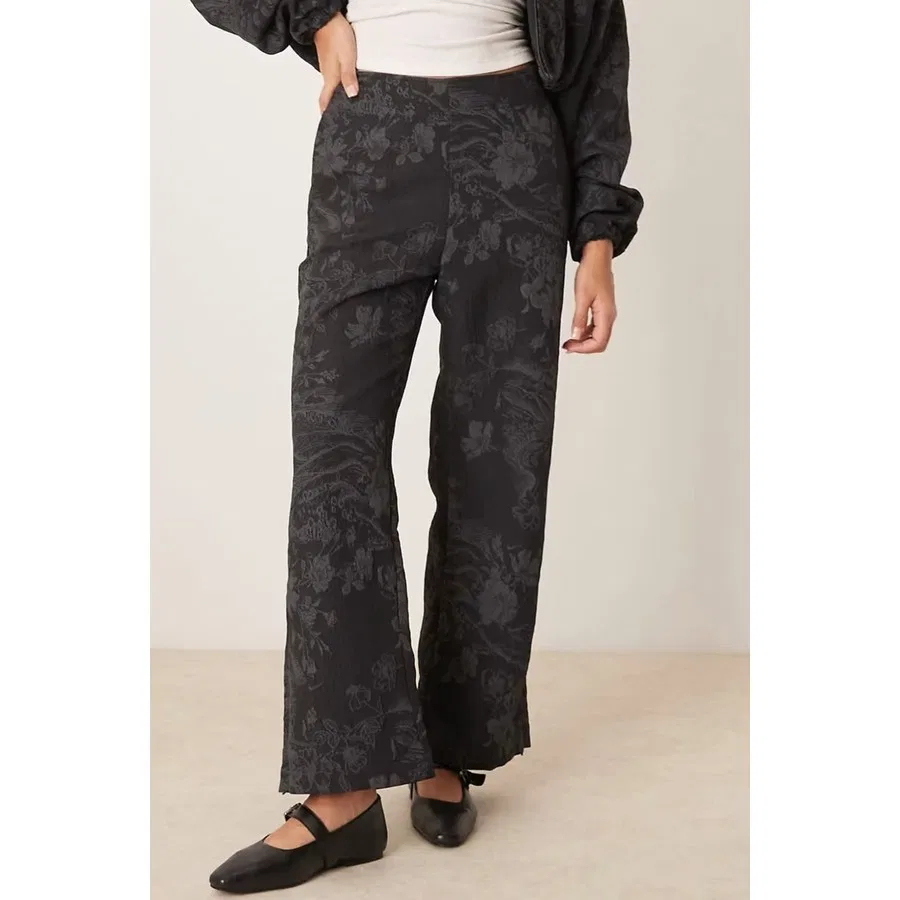 Женские спортивные брюки с принтом Sportswear Collection Jacquard Tracksuit Bottoms Nike, Черный