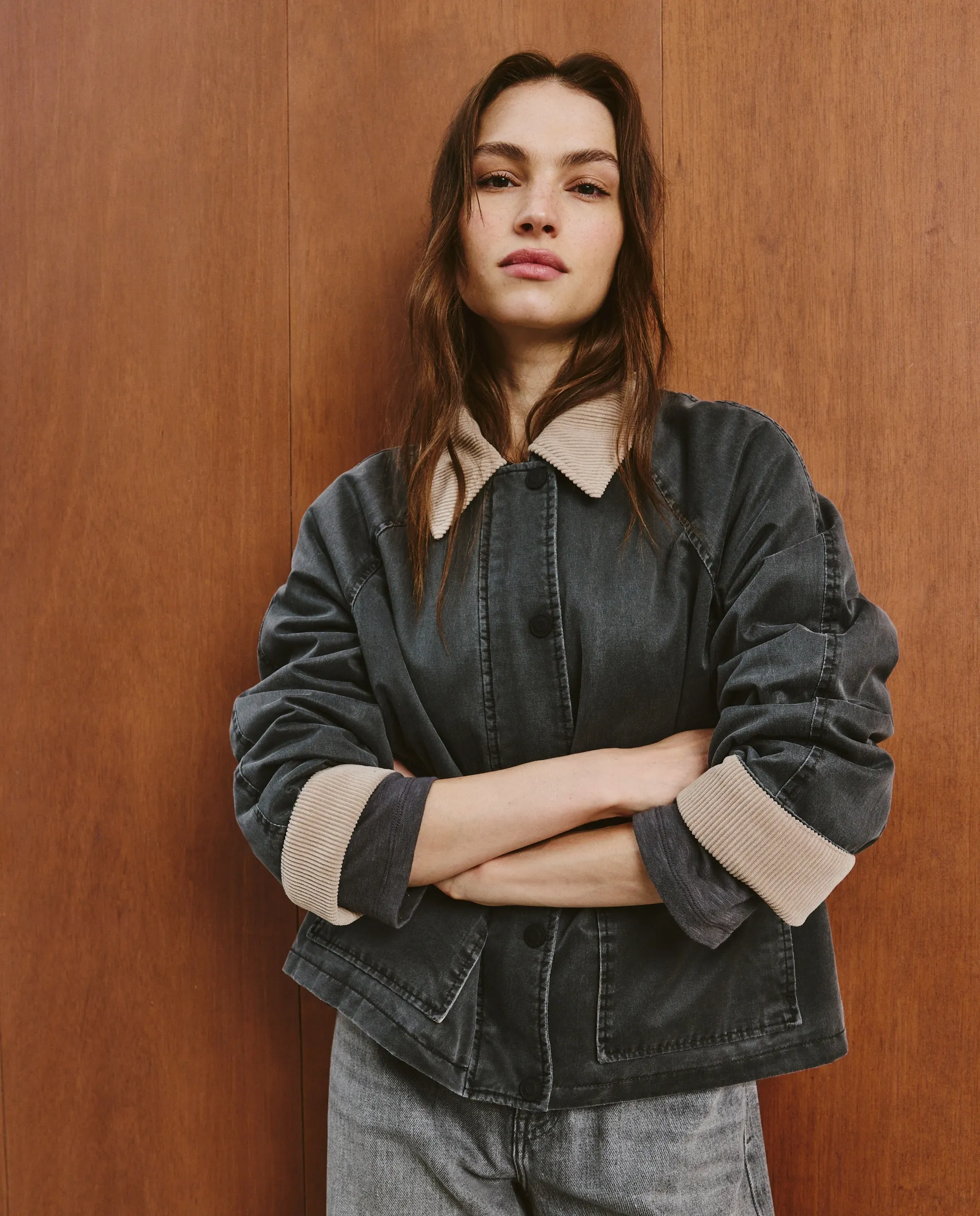 

Женское короткое пальто из габардина Southern Cotton, темно-серый