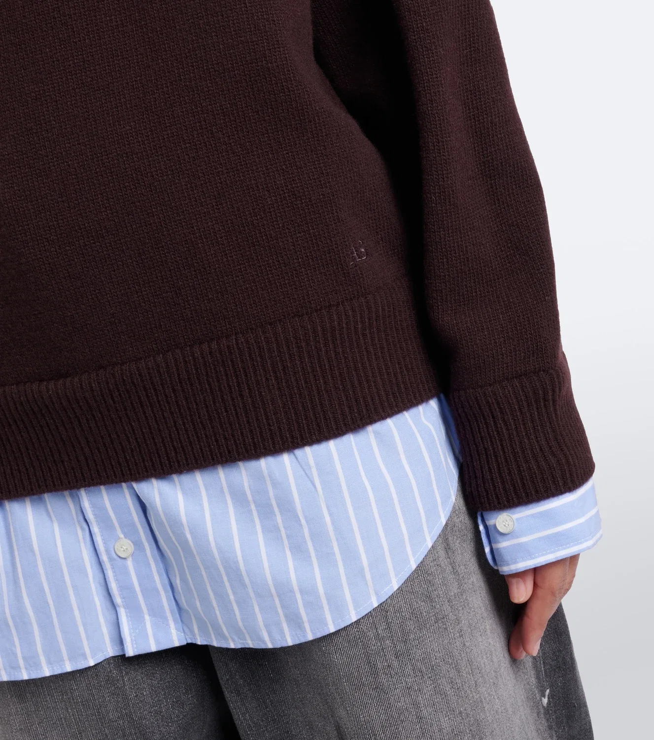 Свитер с V-образным вырезом Acne Studios, коричневый — фото 4