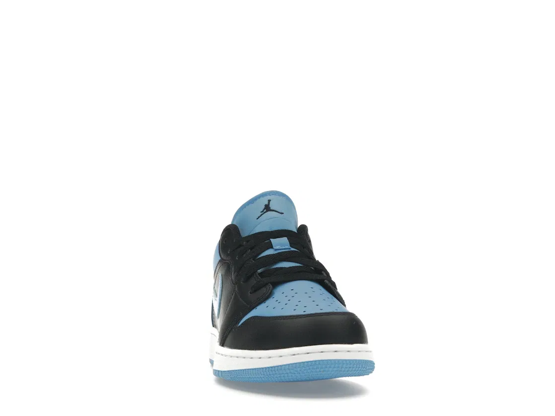 Детские кроссовки с перфорацией Jordan 1 Low Jordan, Black/Black/University Blue/White — фото 2