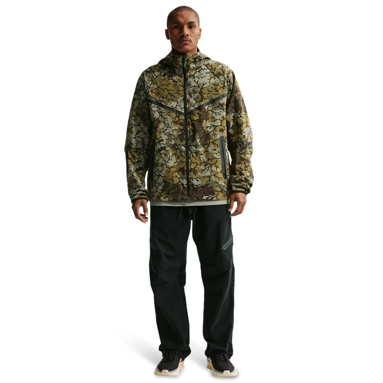 Мужская куртка Dri-FIT Tech Woven AOP Full-Zip Nike, цвет Olive Flak/Black — фото 3
