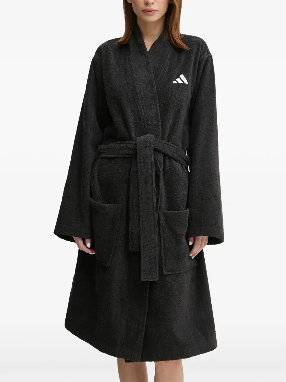 Халат с вышитым логотипом и поясом Adidas, черный