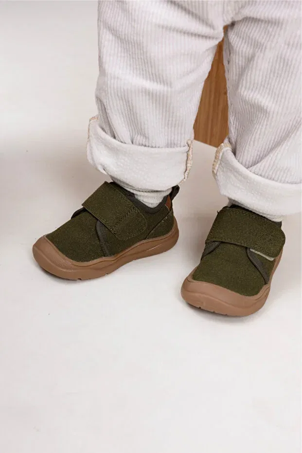 Детские ботинки для мальчиков с ортопедической стелькой Kids A More, Khaki — фото 2