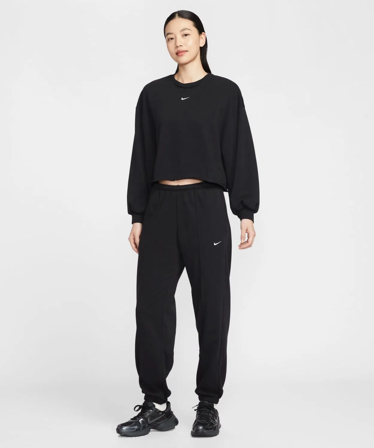 Женский свитшот с длинным рукавомNIKE NSW CHILL FT L/S Кру, Серый — фото 4