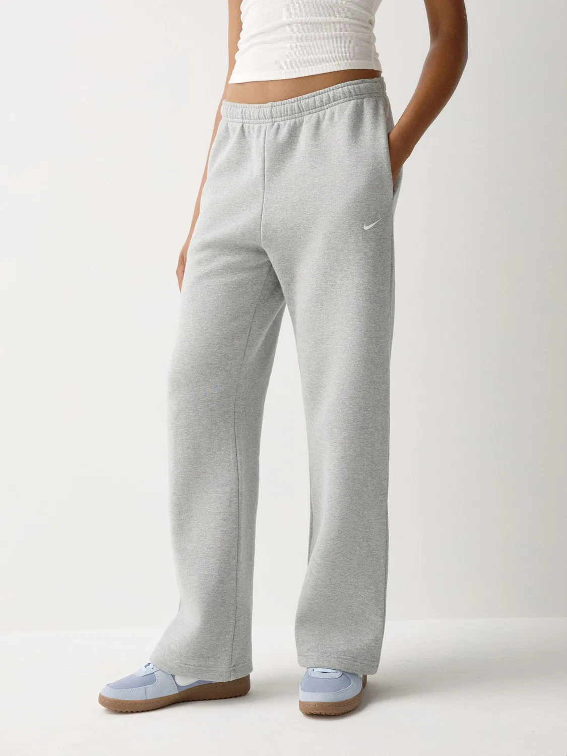 Джоггеры Nike Studio Fleece Wide Leg, серый