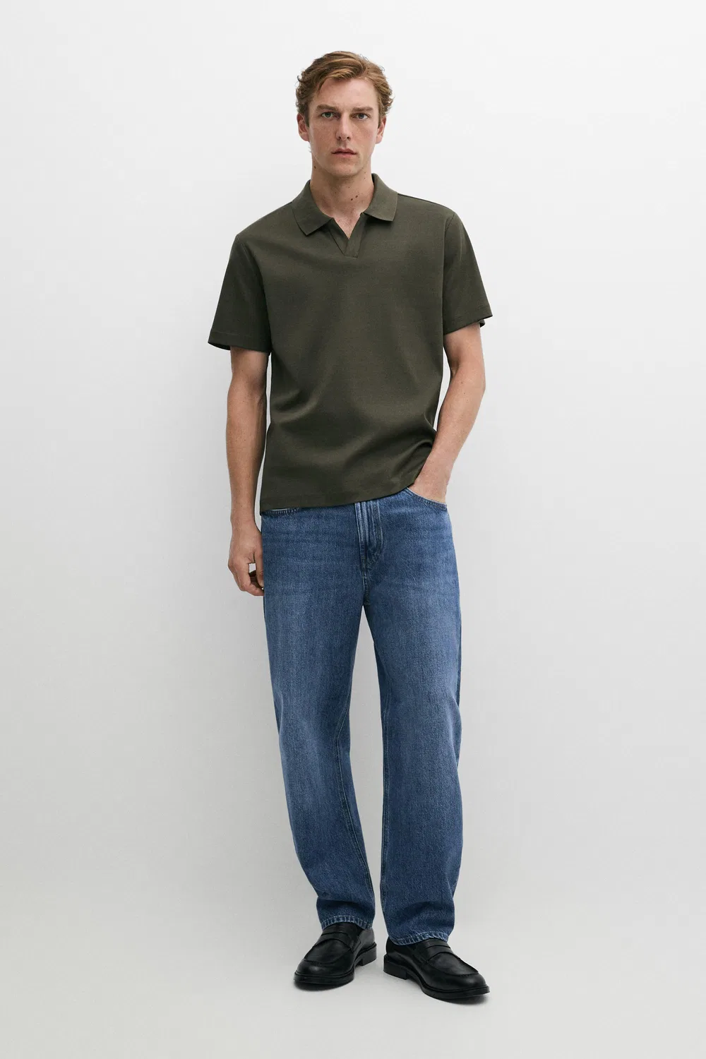 Поло Massimo Dutti Short Sleeve V-neck Shirt, темно-зеленый — фото 3