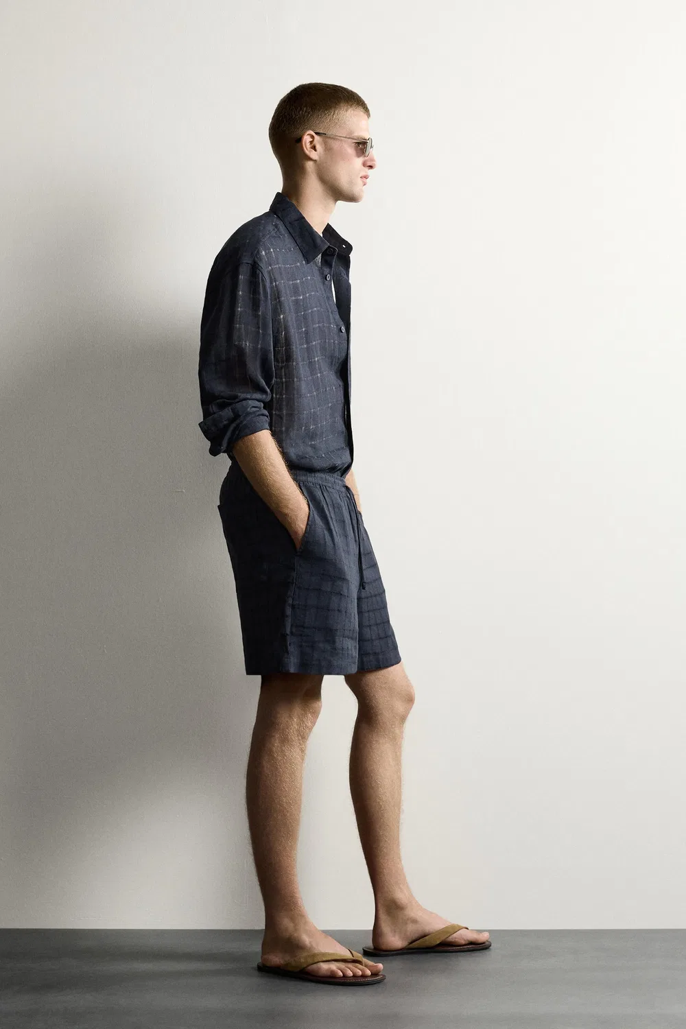 Шорты-бермуды из клетчатого жаккарда из хлопка и льна ZARA, Navy blue — фото 4