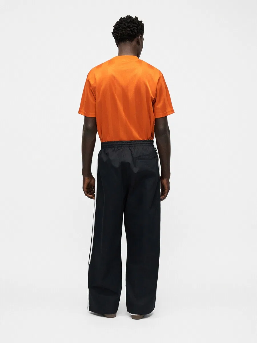 Брюки ADIDAS ORIGINALS свободного кроя, черные — фото 4