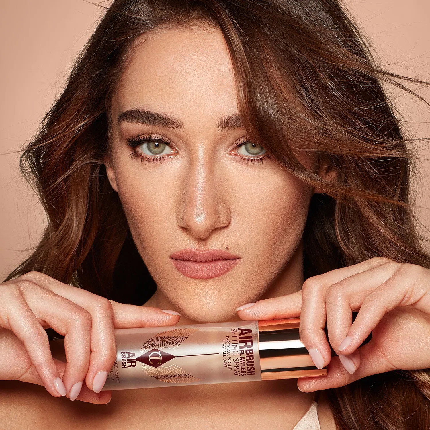 Спрей для фиксации макияжа Airbrush Flawless Finish Setting Spray 100 мл, CHARLOTTE TILBURY — фото 3