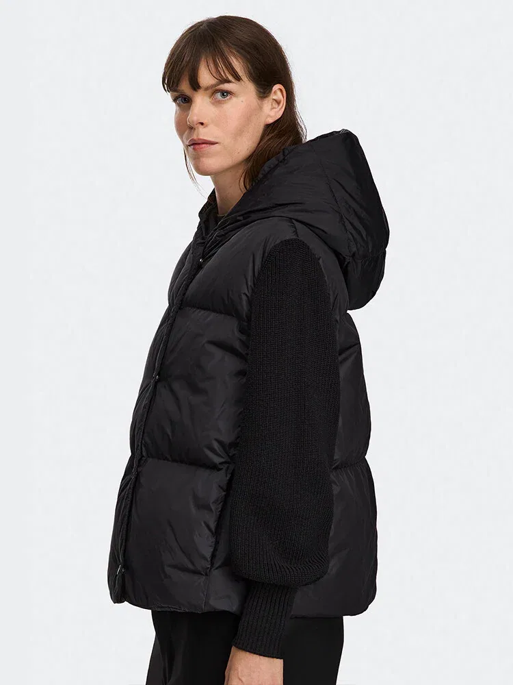 Куртка женская гибридная Astoria Knit Hoody CANADA GOOSE, Black — фото 2