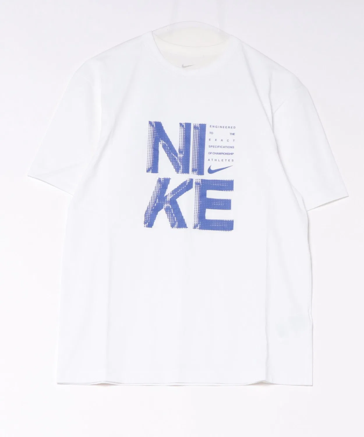 Мужская футболка с коротким рукавом компрессионная NIKE ASMNKDFHYVERSEGFXFIL, White