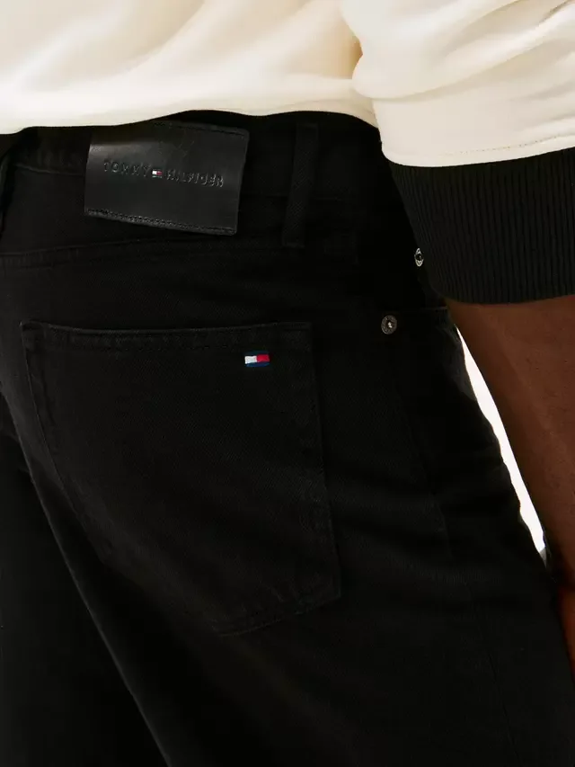 Джинсы прямого кроя, окрашенные в готовом виде, черные Tommy Hilfiger — фото 4
