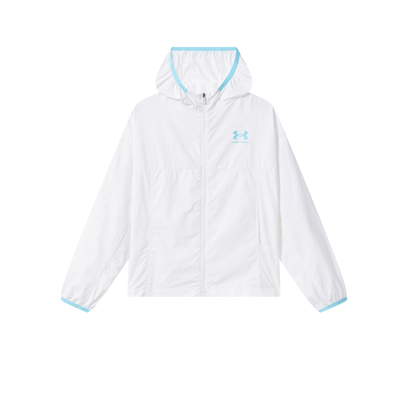 

Коллекция outdoor wear life Under Armour, белый