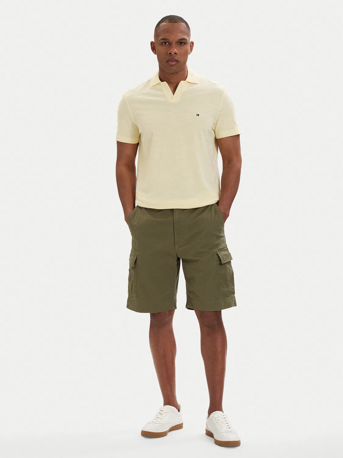 Мужские шорты из ткани свободного кроя Twill Cargo Tommy Hilfiger, хаки — фото 2