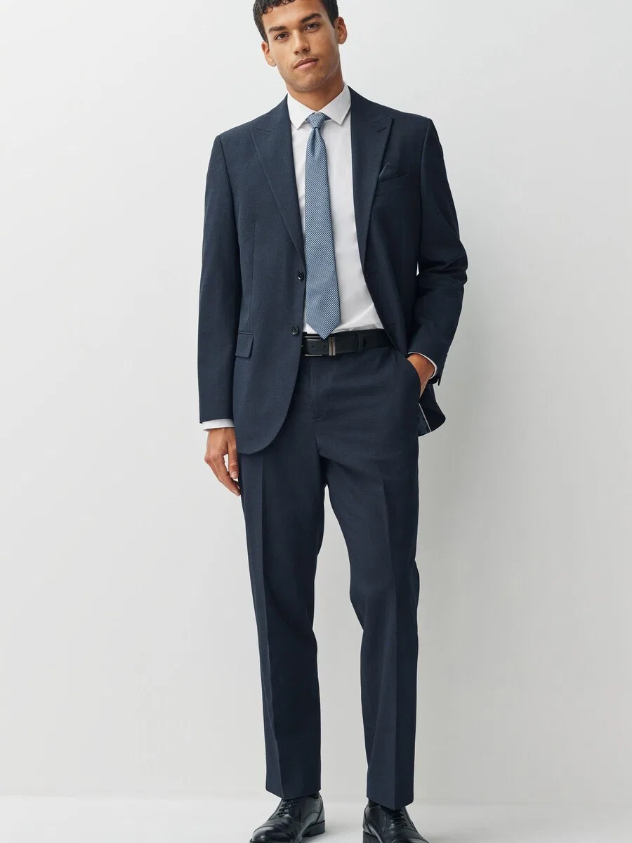 Брюки Next Regular Pleated Pants 'Motionflex' темно-синего цвета — фото 4